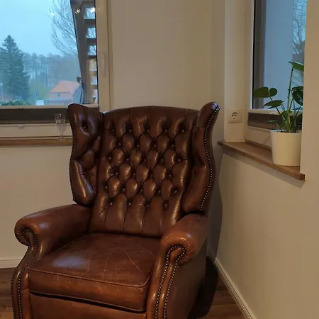 Einliegerwohnung 350m Vom * Westensee