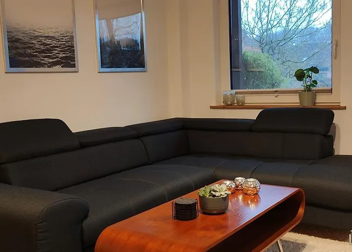 Lägenhet Einliegerwohnung 350m Vom *