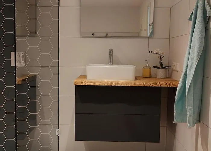 Einliegerwohnung 350m Vom Westensee